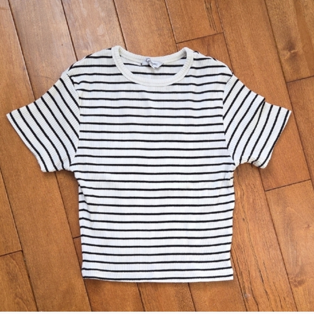 Clockhouse Striped Black And White Cropped Short Sleeve T-shirt Size XS